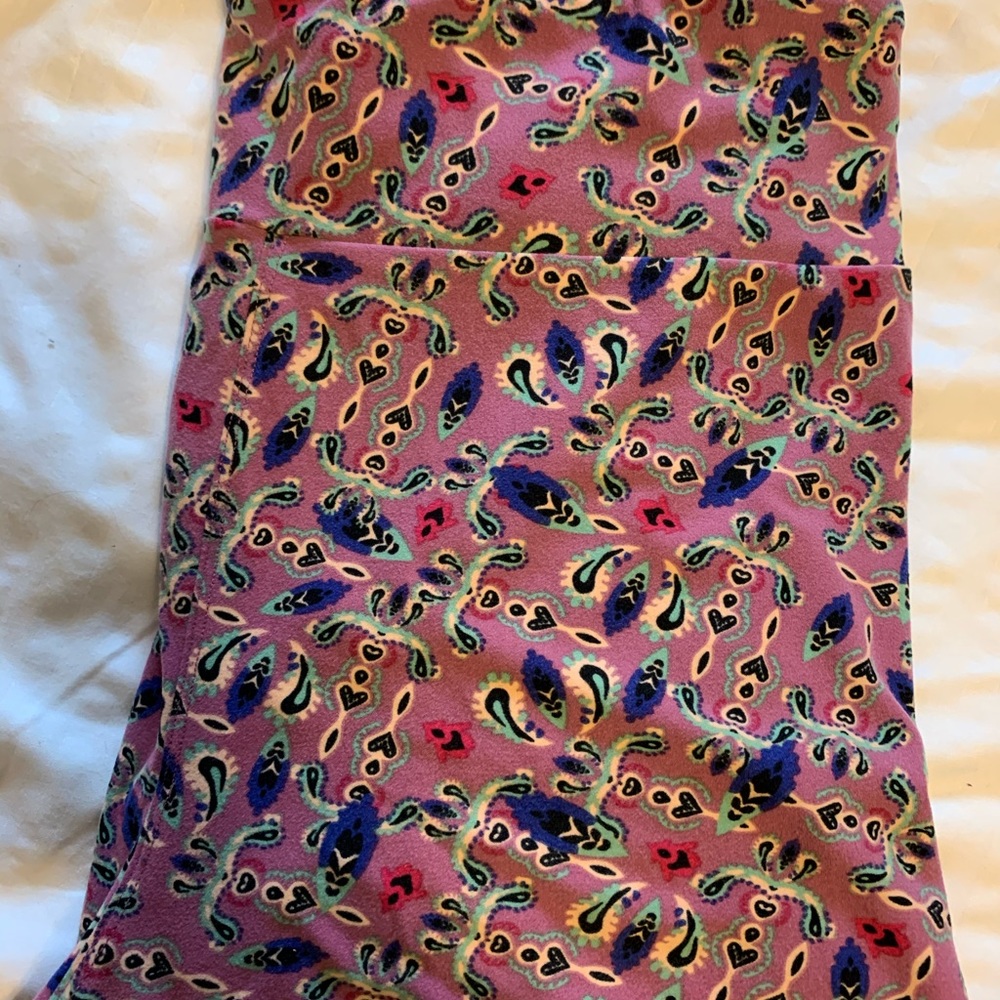 NEW W/O tags 2 pair  LULAROE TC LEGGINGS - Picture 4 of 5
